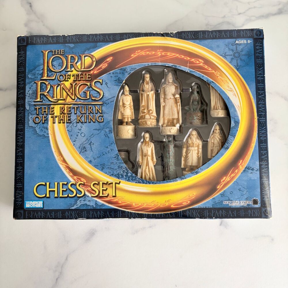 Lord of the Rings Return of the King Chess Set 2003 Parker Bros. Complete LOTR